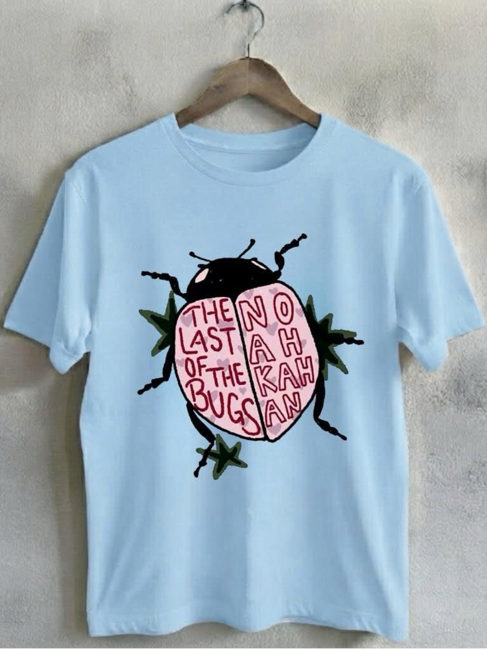 Gildan Shirt Light Blue The Last Of The Bugs Graphic Tee